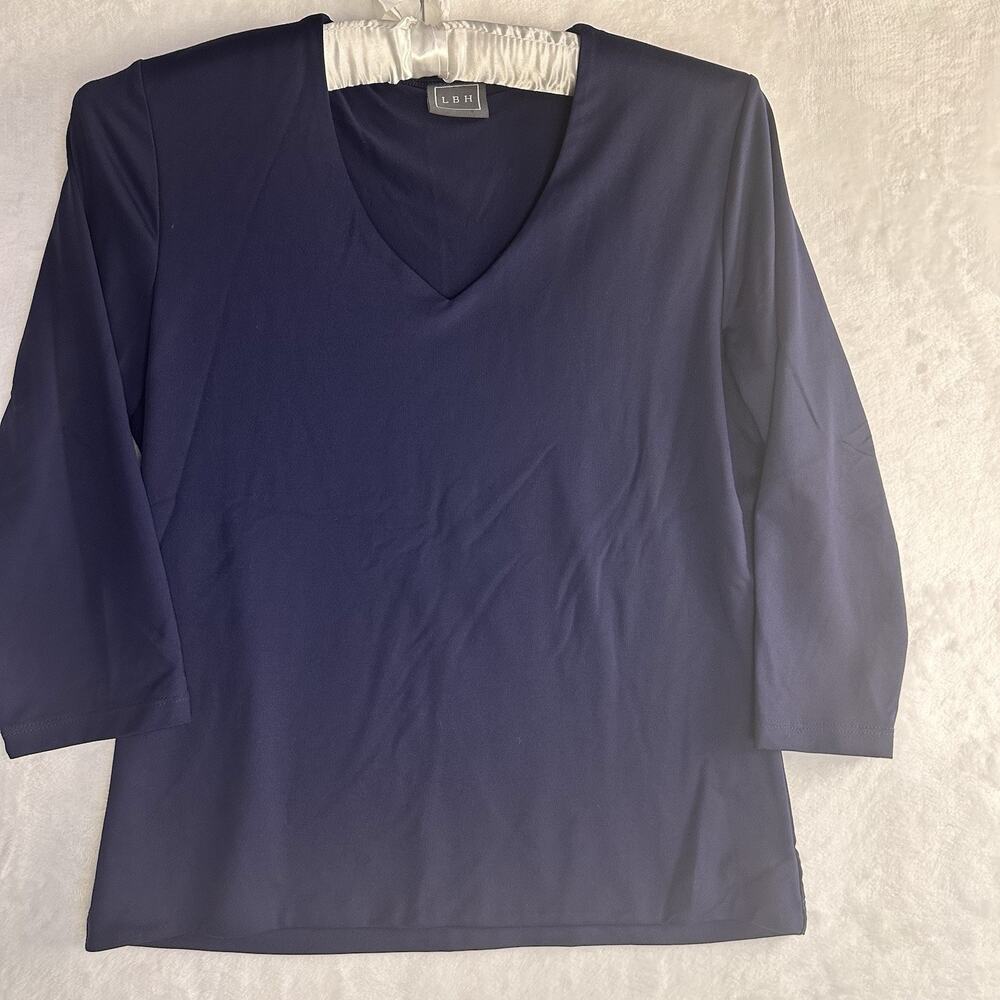 Size Med Women’s LBH Classic fitted navy 3/4 Sleeve V-Neck shirt